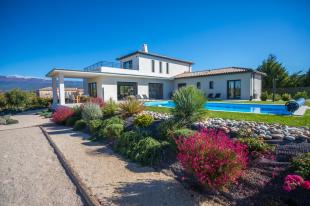 Vakantiehuis: Schitterende, eigentijdse VILLA in de PROVENCE, vlakbij de MONT VENTOUX en de LUBERON te huur in Vaucluse (Frankrijk)