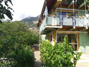 (Vakantie) koopwoning: 380.000 € - Hautes Alpes - Villa met apart gastenverblijf (onder één dak) te koop in Hautes Alpes (Frankrijk).