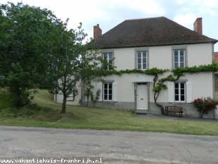 Vakantiehuis: Een idyllische vakantieplek in het groene hart van Frankrijk te huur in Puy de Dome (Frankrijk)