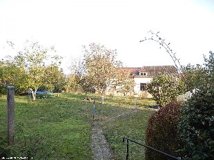 (Vakantie) woning: Bourbon l’Archambault- Ruim woonhuis met gite op 3200m² terrein in een thermaal stadje. ** NIEUW ** te huur in Allier (Frankrijk)