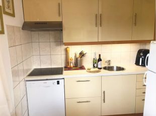 Keuken met vaatwasser 