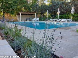 sfeervol huis voor 8 personen met privé zwembad in hartje Provence