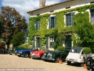 Vakantiehuis: Een prachtig landelijk Frans landhuis/landgoed met 32 woningen en fantastische faciliteiten waaronder golf, tennis en professionele kinderopvang! te huur in Charente (Frankrijk)