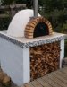 pizza oven <br>Heerlijk op hout gestookte pizza direct voor u klaar gemaakt op het terras aan het zwembad
