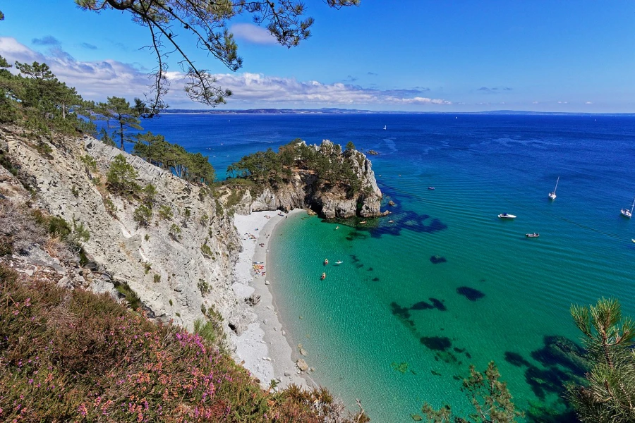 Cap de la Chèvre, strandjes, watersport en wandelen langs de GR34