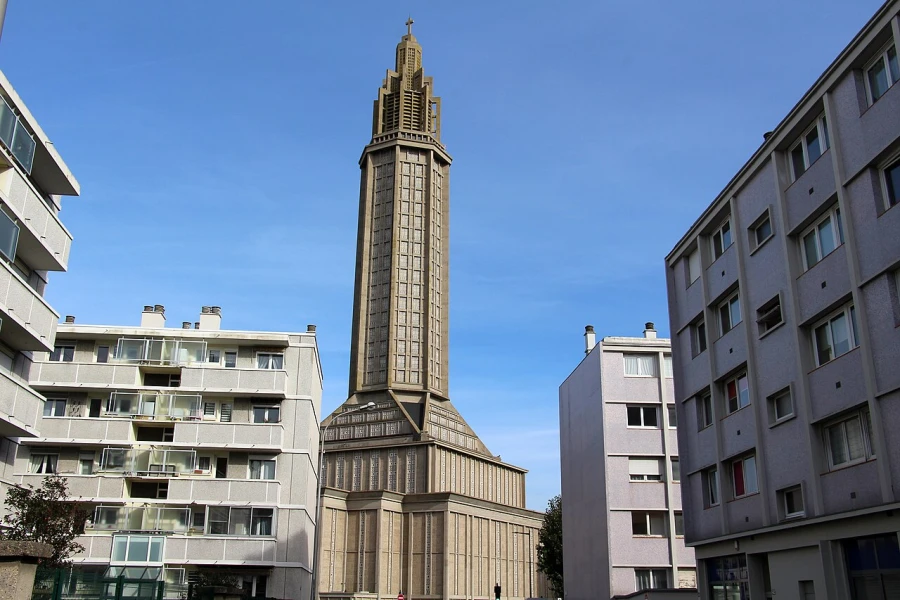 Het moderne centrum van Le Havre met de markante betonarchitectuur van Auguste Perret