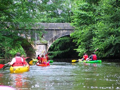 Vakantie in de Dordogne kano varen.